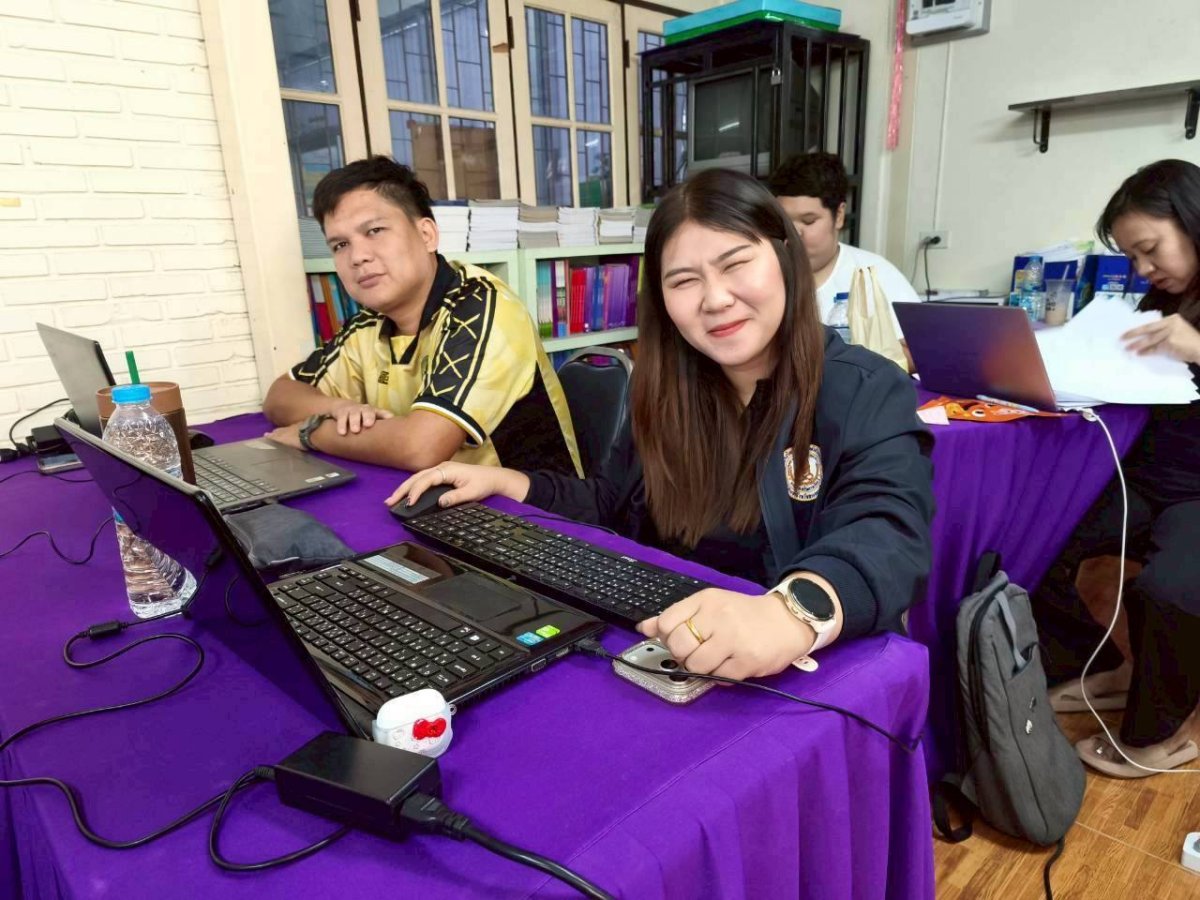 โครงการพัฒนาบุคลากรด้านเทคโนโลยีการศึกษาและนวัตกรรม AI เพื่อผู้เรียนยุคใหม่