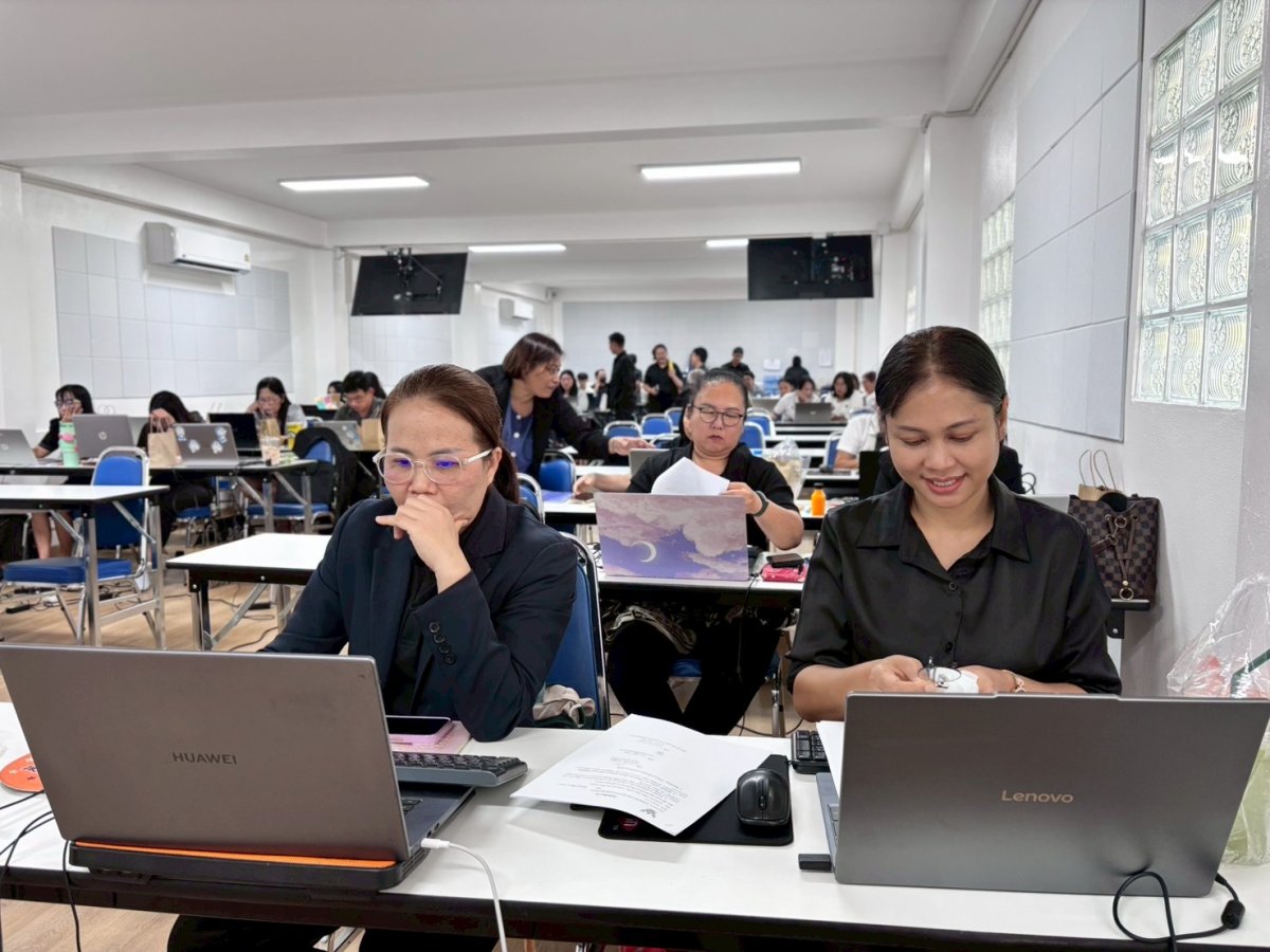 โครงการพัฒนาสมรรถนะครูและบุคลากรทางการศึกษาด้านระบบบริหารจัดการข้อมูลผู้เรียนออนไลน์ (Online Learner Information System: OLIS) และการผลิตสื่อการเรียนรู้โดยใช้เทคโนโลยีและปัญญาประดิษฐ์ (AI)