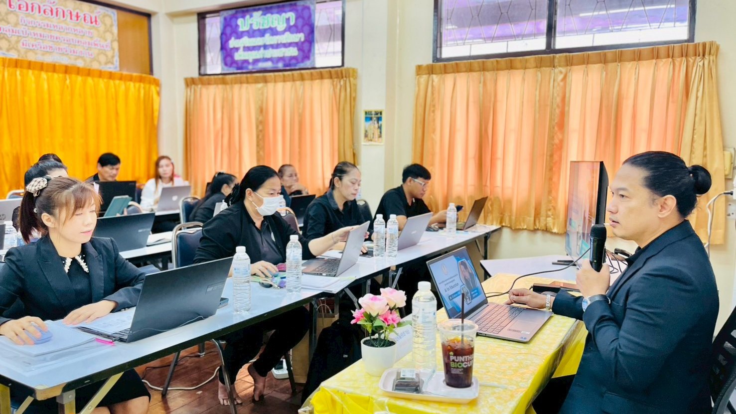 โครงการพัฒนาบุคลากรด้านปัญญาประดิษฐ์ (AI) เพื่อเพิ่มประสิทธิภาพในการจัดการเรียนการสอน