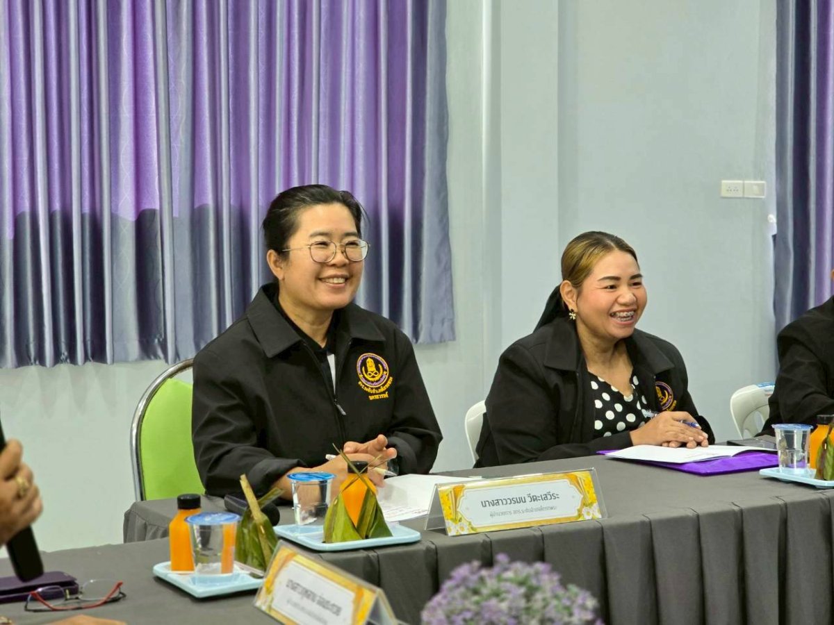 แลกเปลี่ยนเรียนรู้กับคณะศึกษาดูงานจาก สกร.ระดับอำเภอโกรกพระ จังหวัดนครสวรรค์