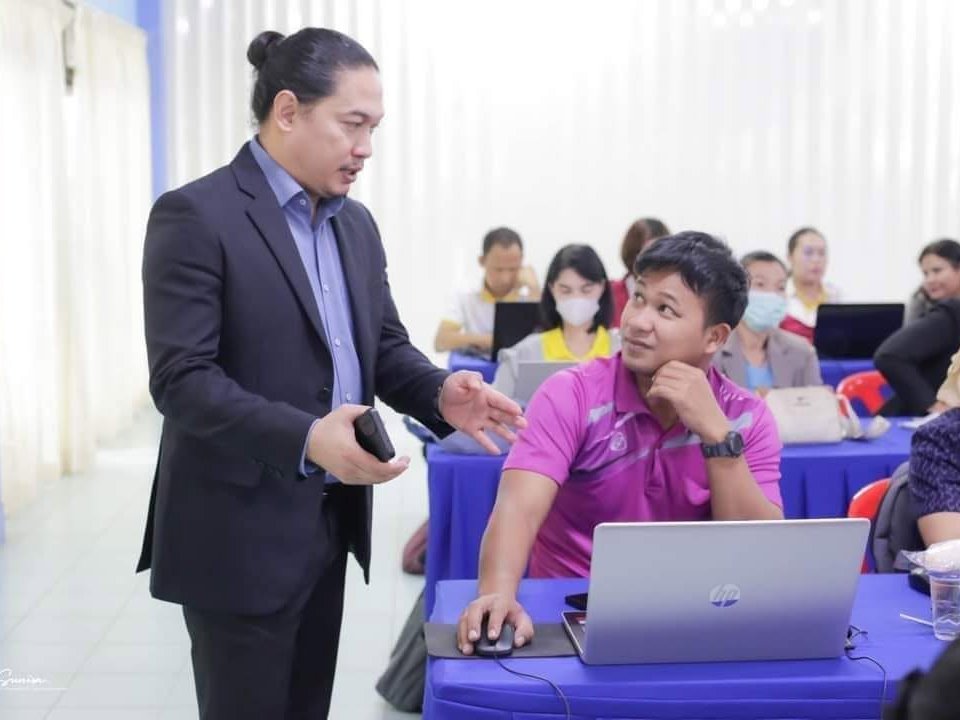โครงการพัฒนาศักยภาพบุคลากรด้านปัญญาประดิษฐ์ (AI) และการประยุกต์ใช้ AI ในการจัดการเรียนการสอน