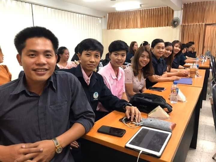 โครงการอบรมบุคลากร หลักสูตรการค้าออนไลน์ เรื่องการพัฒนาผลิตภัณฑ์