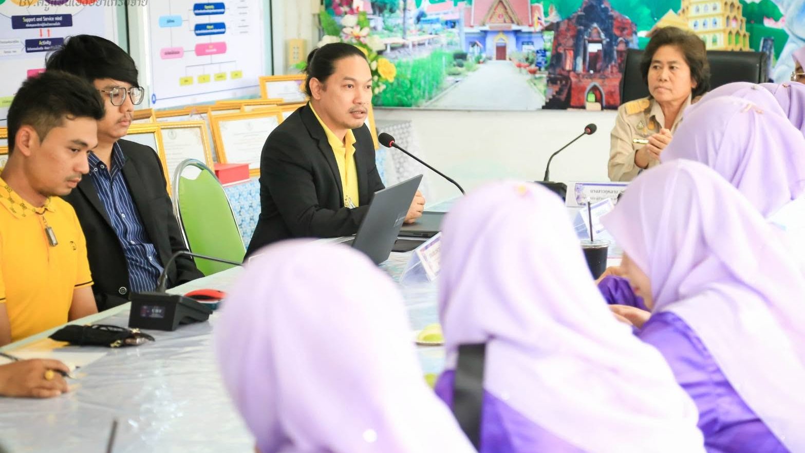 แลกเปลี่ยนเรียนรู้กับคณะศึกษาดูงานจาก สกร.อำเภอบาเจาะ จังหวัดนราธิวาส